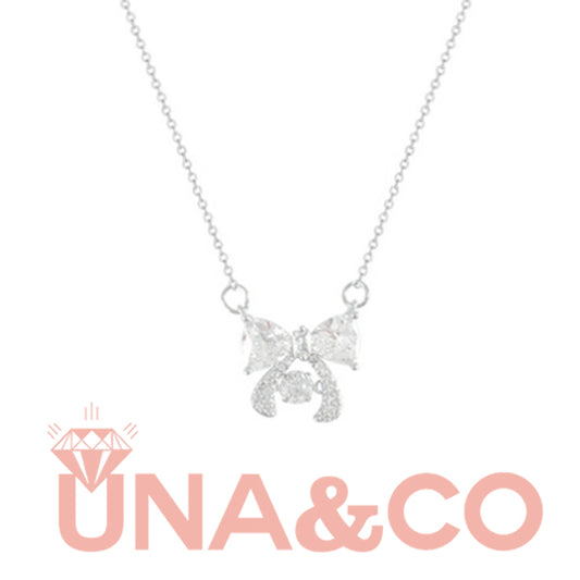 Elegant Light Luxury Bow Pendant Necklace