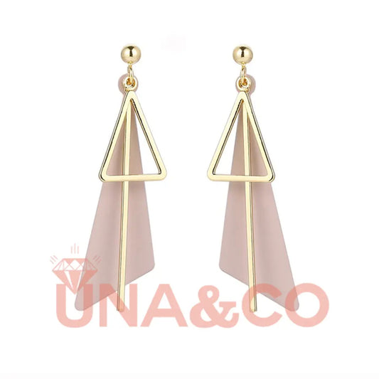 Irregular Geometric Triangle Earrings UNA.CO