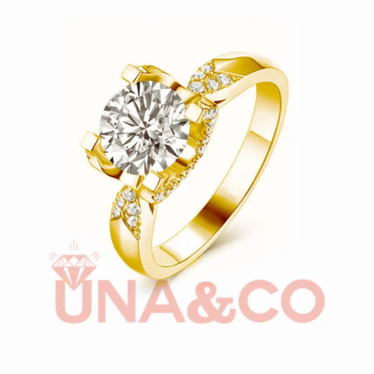18K Yellow Gold Classic Moissanite Ring With Ox Head UNA&CO