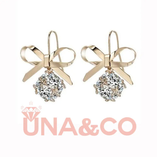 Short Simple and Delicate Bow Earrings UNA.CO