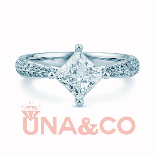 Unique & Luxury Princess Shape Ring UNA&CO