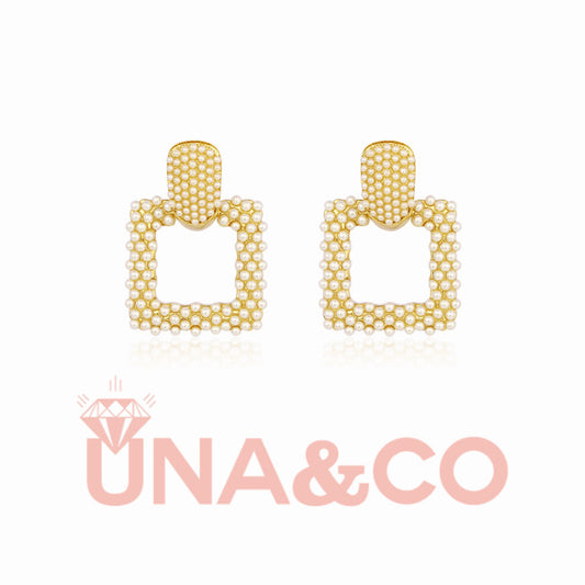 Square pearl earrings