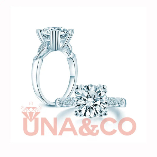 Four Prong Moissanite Ring UNA&CO
