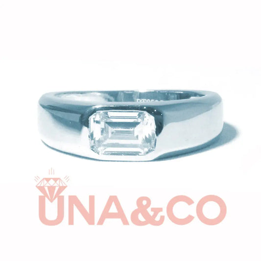 Fashion simple emerald men's ring UNA&CO