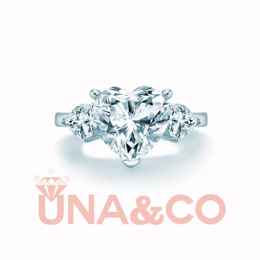 Fashion and Luxury Heart Shaped 3/5 Carat Moissanite Ring UNA&CO