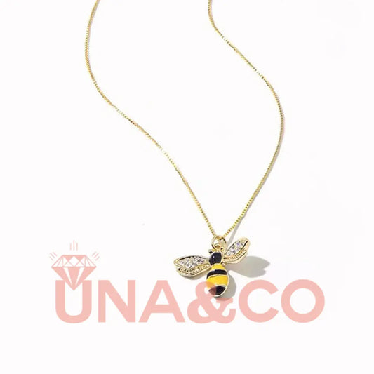 Lovely Fresh Bee Set Necklace UNA.CO