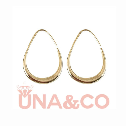 Simple Design Elliptical Shape Earrings UNA.CO