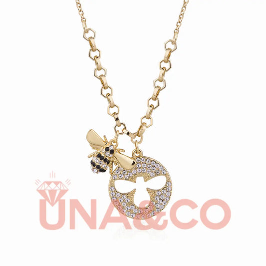 Delicate and Cute Bee Dancing Necklace UNA.CO