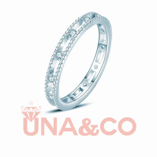 Hollow design Moissanite Ring UNA&CO