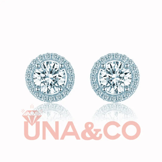 Four Prong Round Belle Dame Moissanite Earrings UNA.CO