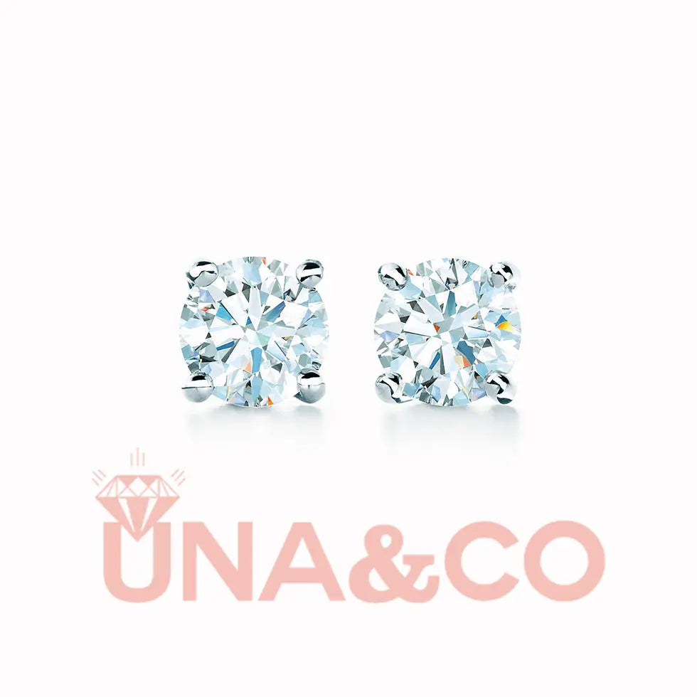 Four Prong Setting Moissanited Earrings UNA.CO
