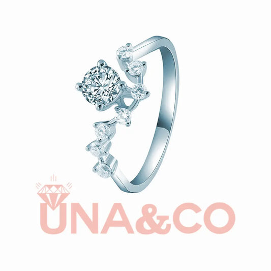 Four Prong Star Fashion Ring UNA&CO
