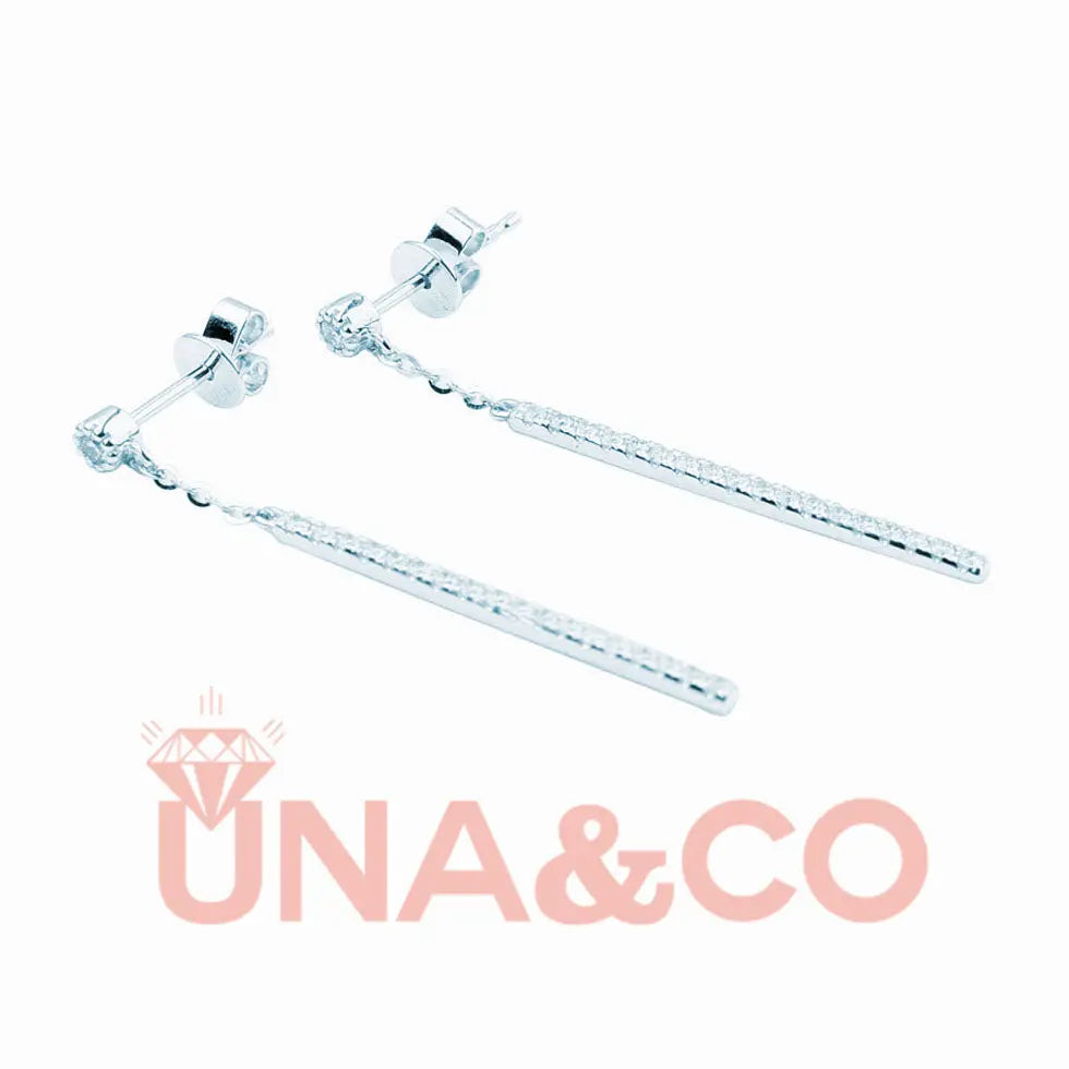 Shiny and Graceful Long Earrings UNA&CO