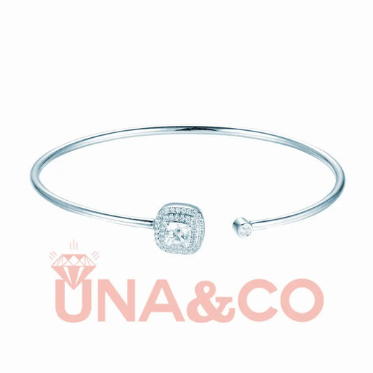 Cushion Cut Opening Bracelet UNA&CO