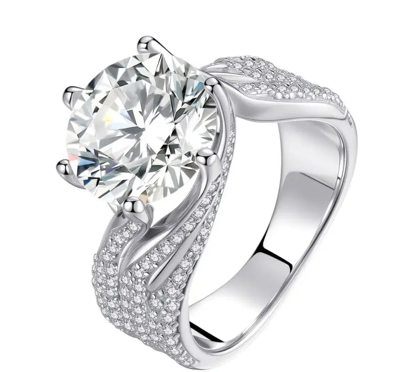UNA&CO 2ct Classic Six-Prong Moissanite Ring - Side View