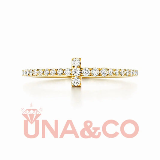 18K Yellow Gold Delicate Crossed Moissanite Wedding Band UNA&CO